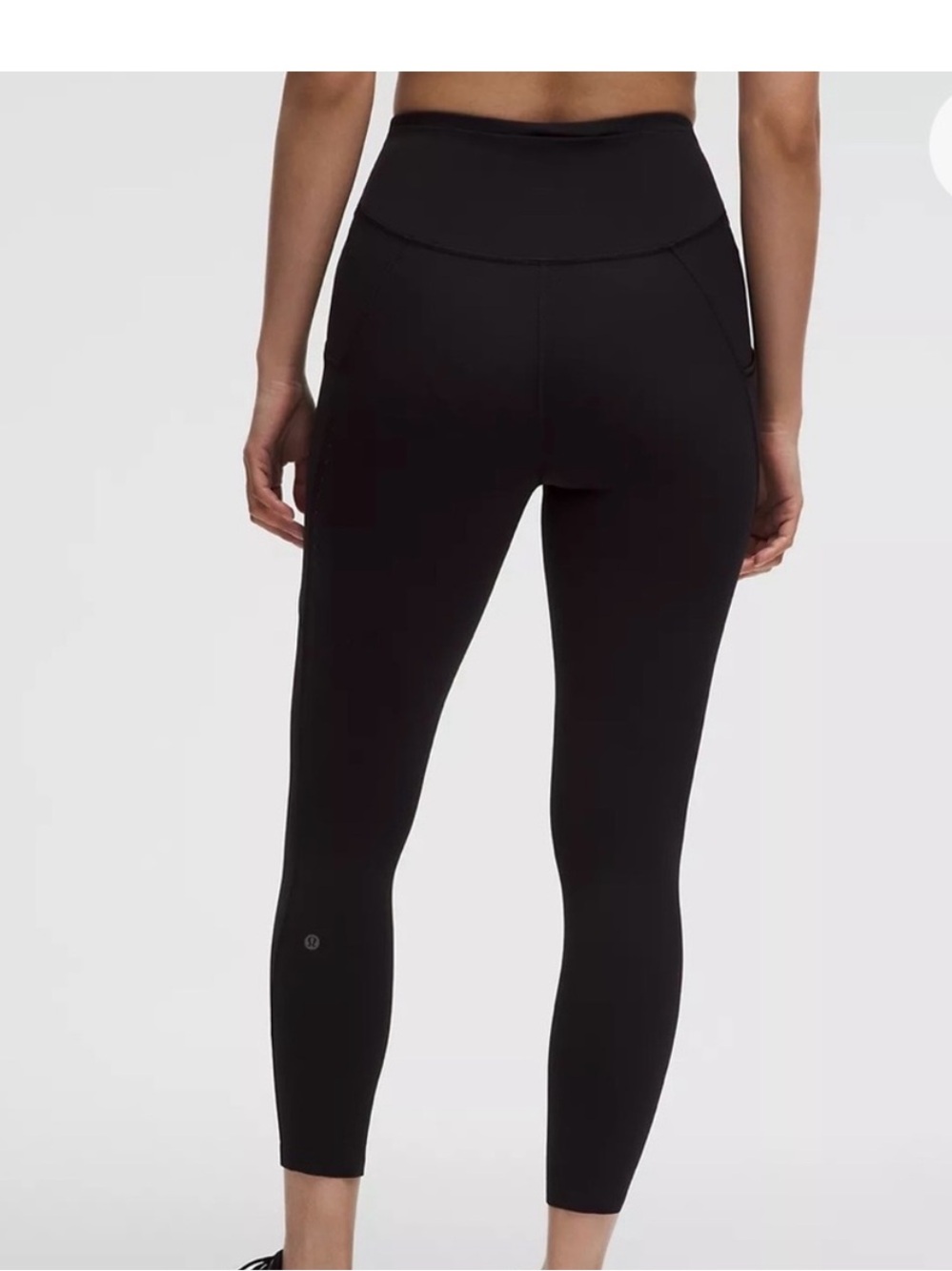 Lululemon Black High-Rise Fast and Free 23” Leggings